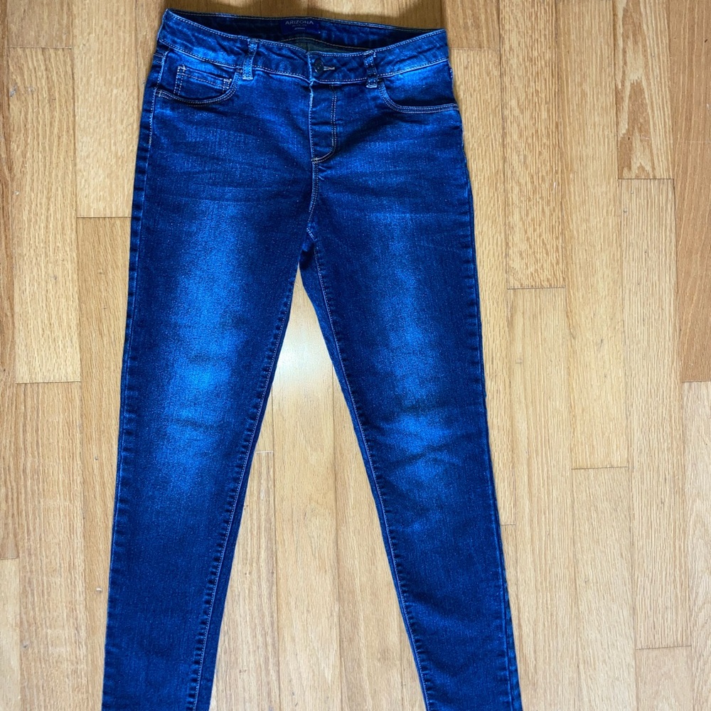 Girls Arizona blue jeans never worn like new